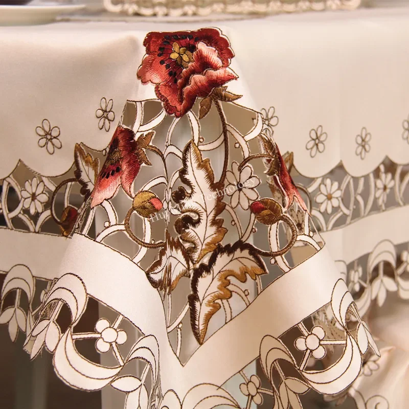 Table cloth Cream Dining Table Cover TableCloth Europe Luxury Embroidered Wedding Flower Chair Cover Dust Cover Table Decoration