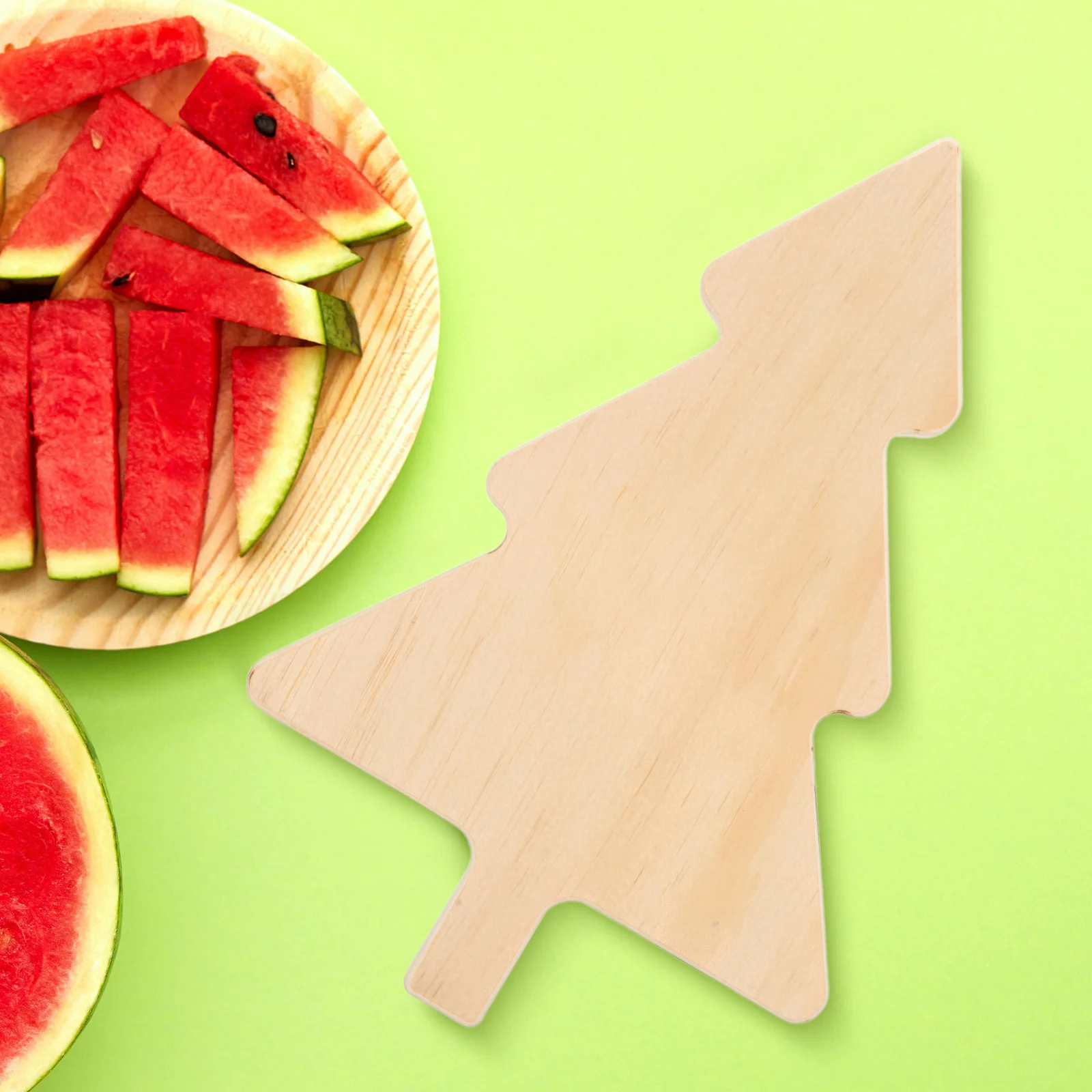 

Christmas Tree Food Board Dual Function Chopping and Serving Plate Festive Wooden Tray for Snacks Sandwiches Sushi Bread