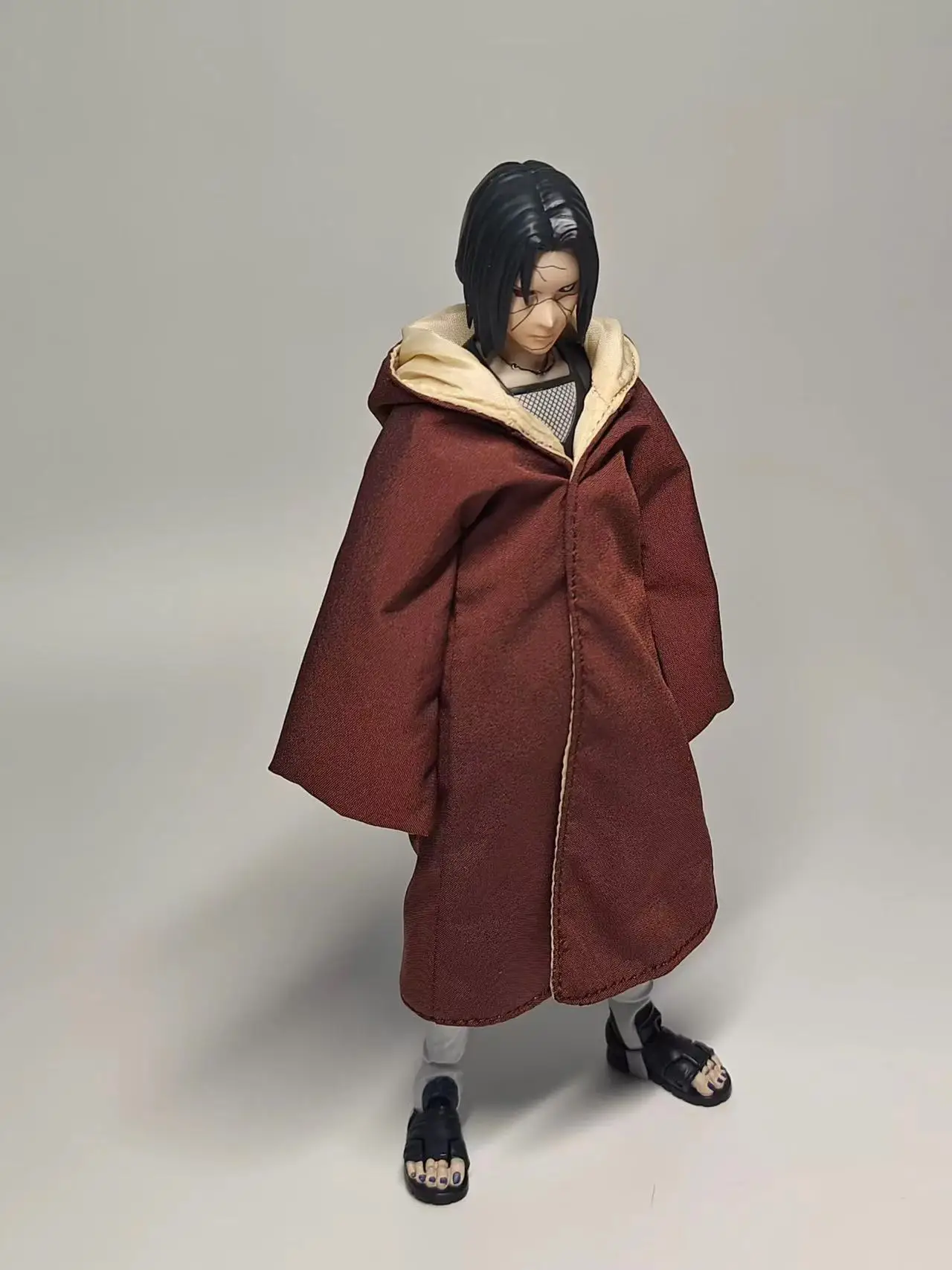 اليدوية 1/12 انمي ياباني Uchiha Itachi مقنعين عباءة الملابس والاكسسوارات صالح SHF 2.0 NARUTOP99 عمل أرقام الجسم نموذج