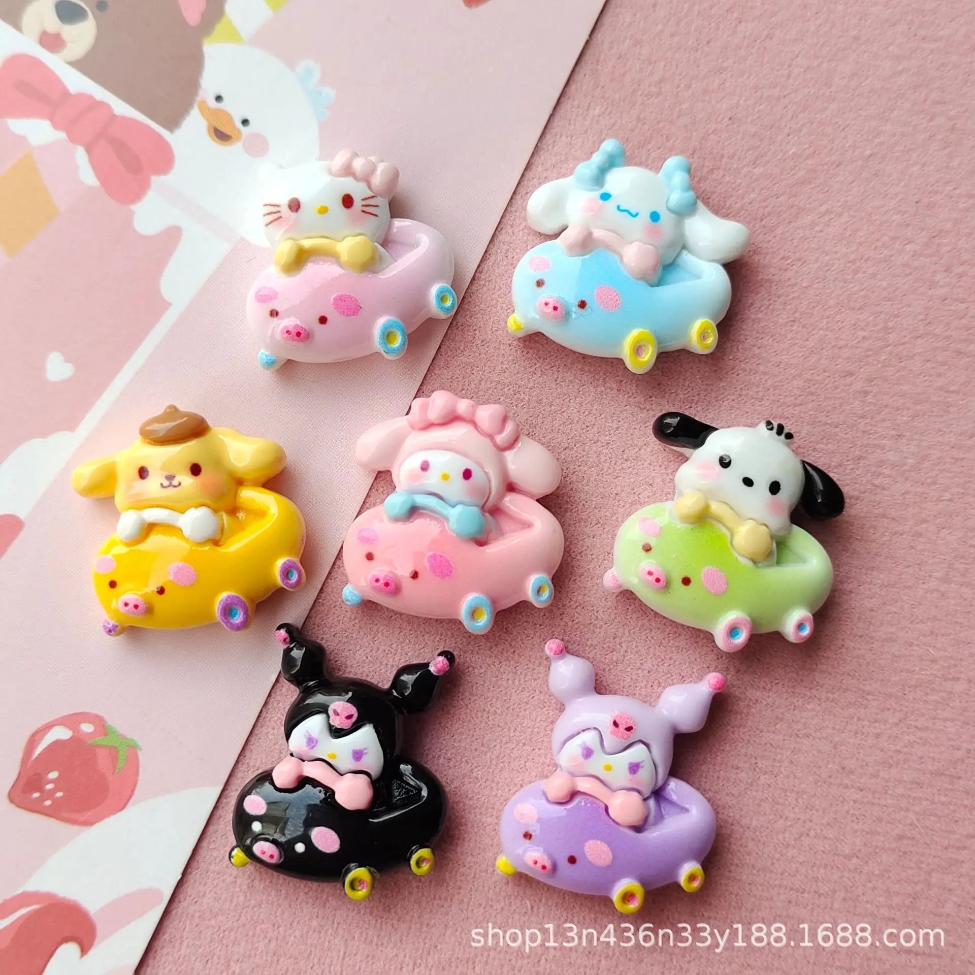 10PCS Kawai bright surface Cartoon Pig Car Series Resin Flat Back Scrapbook Figurine DIY Bow Decor Accessories Crafts