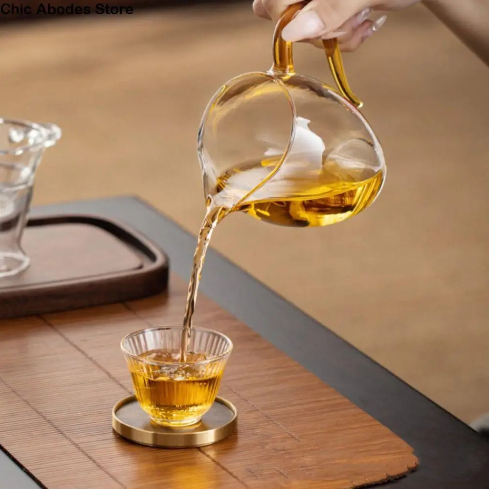 

Drinkware Thickened Glass Fair Cup Transparent High Temperature Resistant Tea Cup with Handle Large Tea Dispenser Home