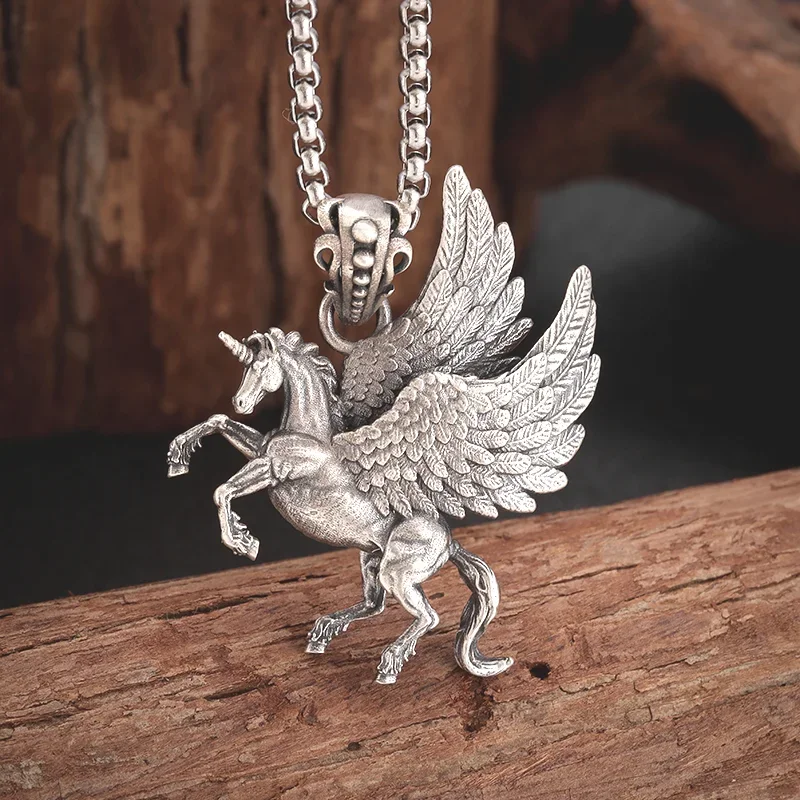 Retro Fashion Mythical Pegasus Unicorn Pendant Necklace Men Women Trendy Personalized Creative Hip-Hop Jewelry