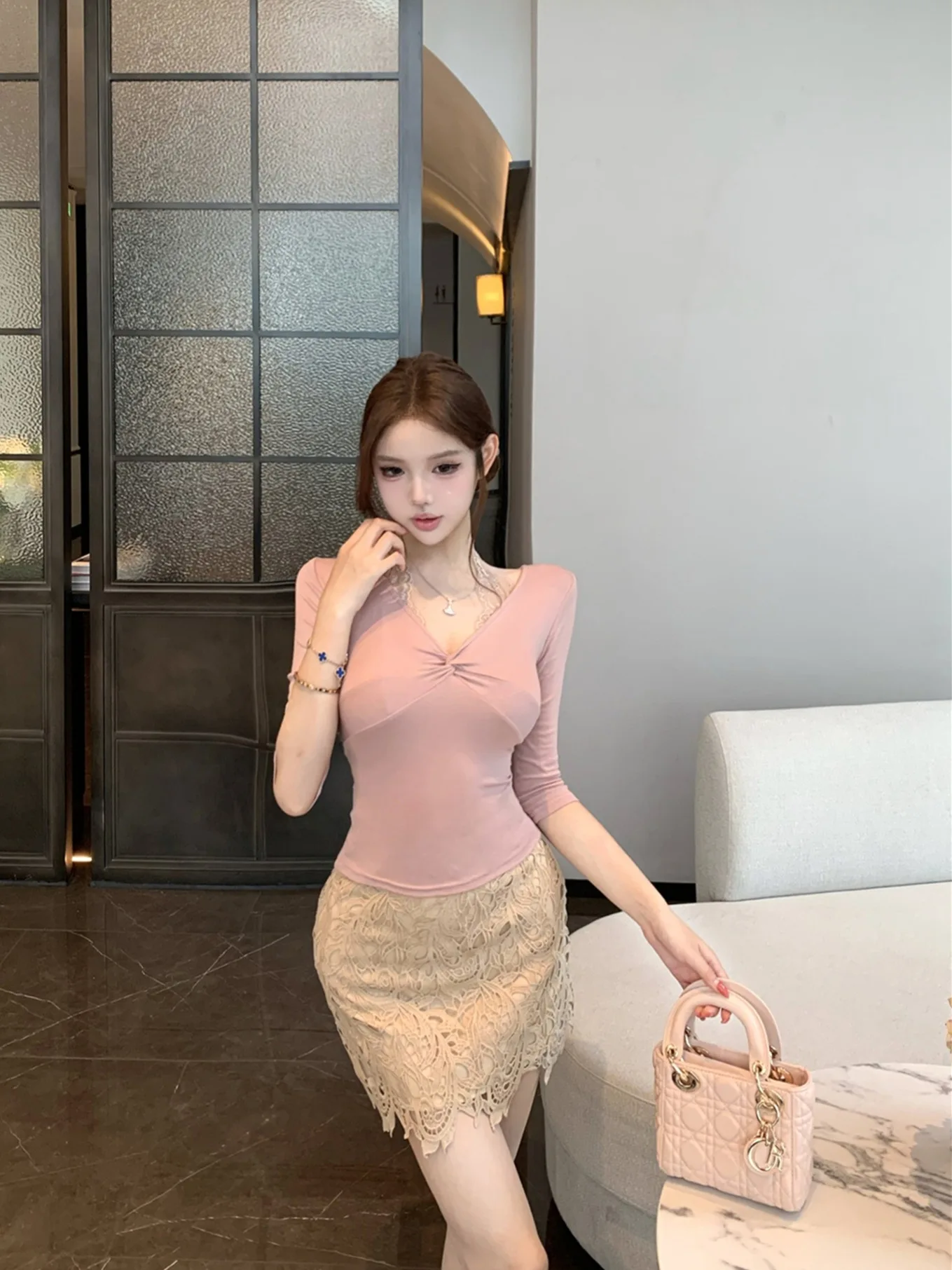 

Women's Lace Embroidery Short Skirt Two-Piece Set High Waist Midi Sleeve Top And Half-length Skirt Summer Fashion Outfit