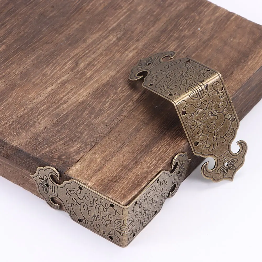 Multi-function Foot Bracket Crafts Carved Furniture Fittings Hardware Corner Brackets Box Decor Antique Bronze Corner Protector