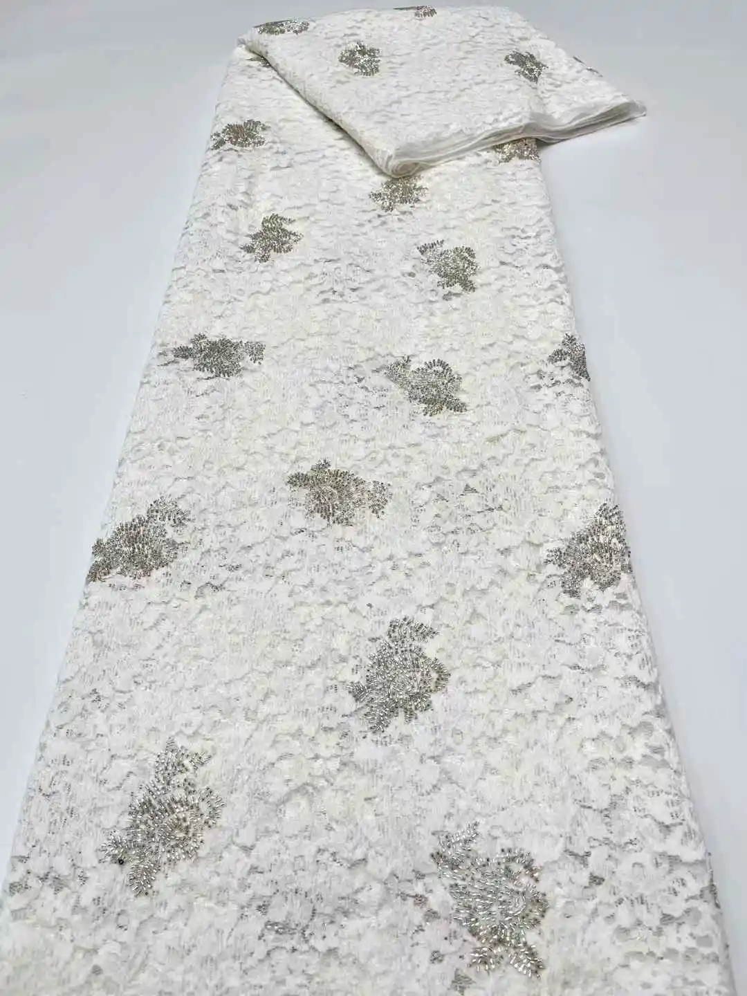 

High Quality Fashion African Beaded Tulle Embroidery 3D Flower Lace Fabric for Wedding Dress Party Sewing