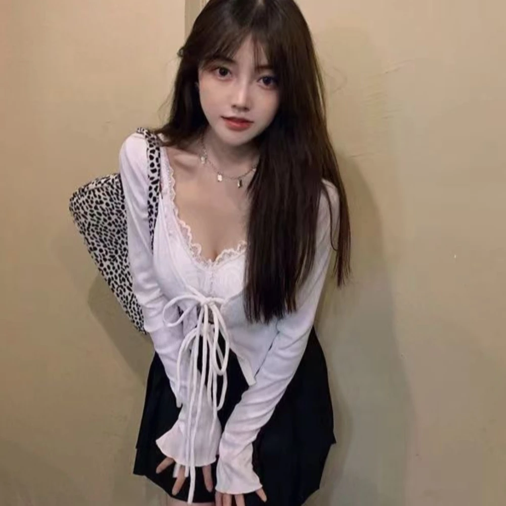 

Casual Knitted Cardigan Women Fashion Thin Sunscreen Lace-Up Knitwear Tops Y2k Girls Korean Style Flare Sleeve Cropped Coat