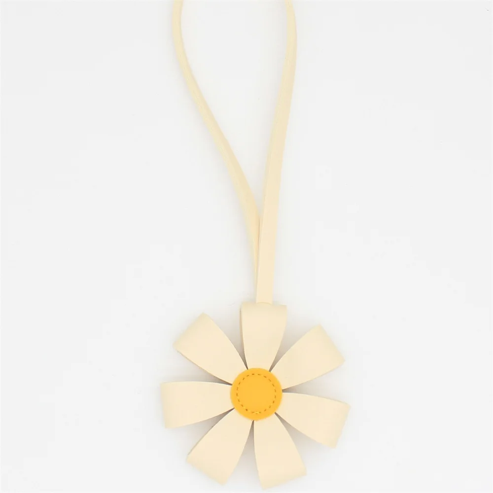 ثلاثي الأبعاد حقيبة سحر أنيق زهرة المفاتيح متعددة البتلة حلقة رئيسية تنوعا حقيبة جلدية ملحق لحقيبة اليد سيارة #2