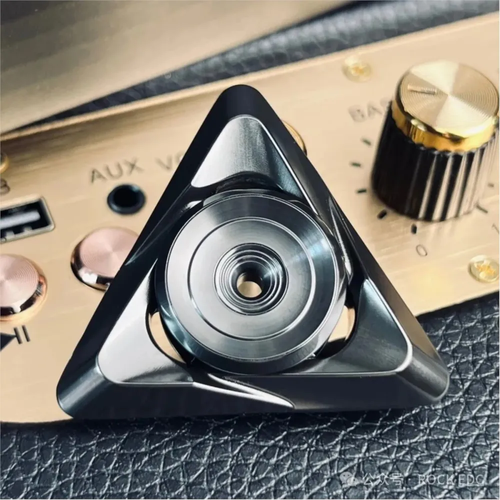 ROCK EDC Ling Guang Fidget Spinner Fidget Spielzeug für Erwachsene Gyro Metall Original Designs Angst Relief Gadgets Fidgeting Spinner