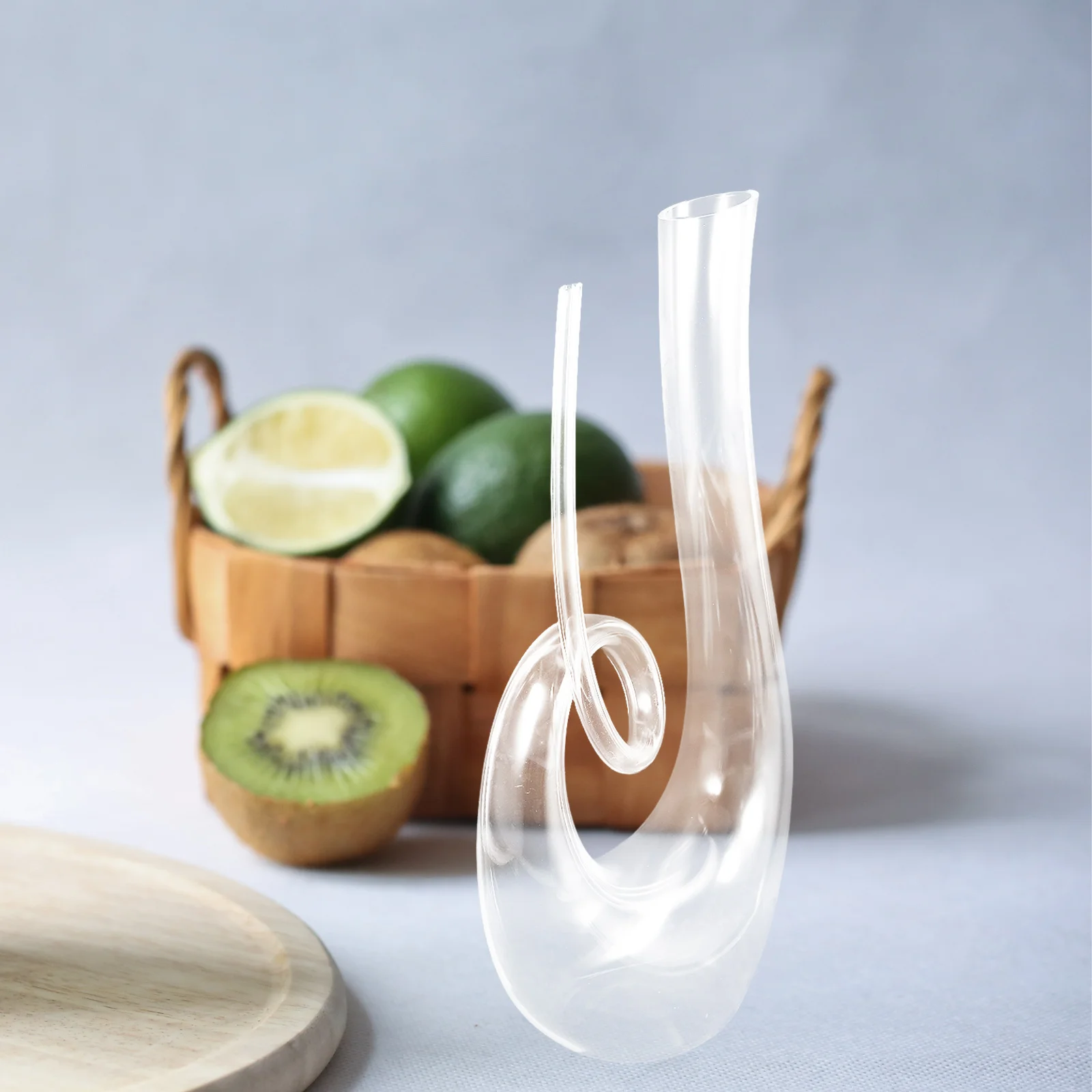 

1 шт. прозрачный стеклянный графин для вина с уникальным дизайном с плоским дном для плавного розлива вина, аксессуары для домашнего бара, кухонный декор