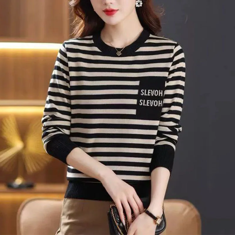 

Autumn Winter Women Sweaters Pullovers O-Neck Striped Contrast Color Temperament Fashion Long Sleeve Bottoming Shirt Knit Tops