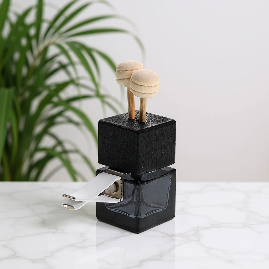 

2Pcs Car Air Vent Perfume Bottle Car Aromatherapy Essential Oil Diffuser Adjustable Scent Intensity Freshener Hanging Ornament