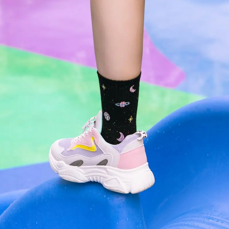 Harajuku Mond Sterne Socken Frauen Lustige Socken Baumwolle Japanischen Kreative Warme Nette Neuheit Casual Streetwear Rosa Koreanische Heißer