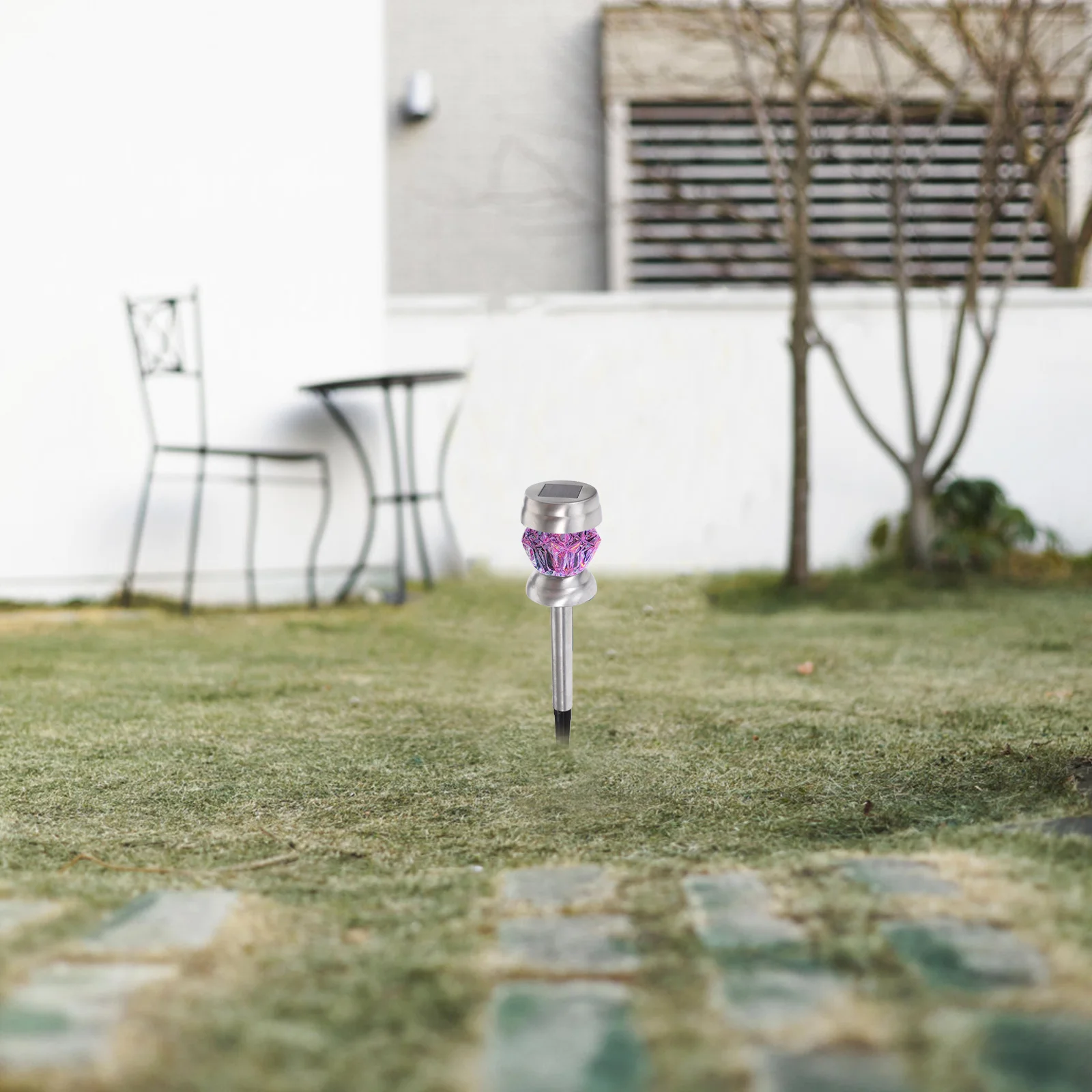 

1Set Solar Powered Bright Clear LED Outdoor Garden Lamp for Lawn Pathway Patio Decorative Lighting Solution