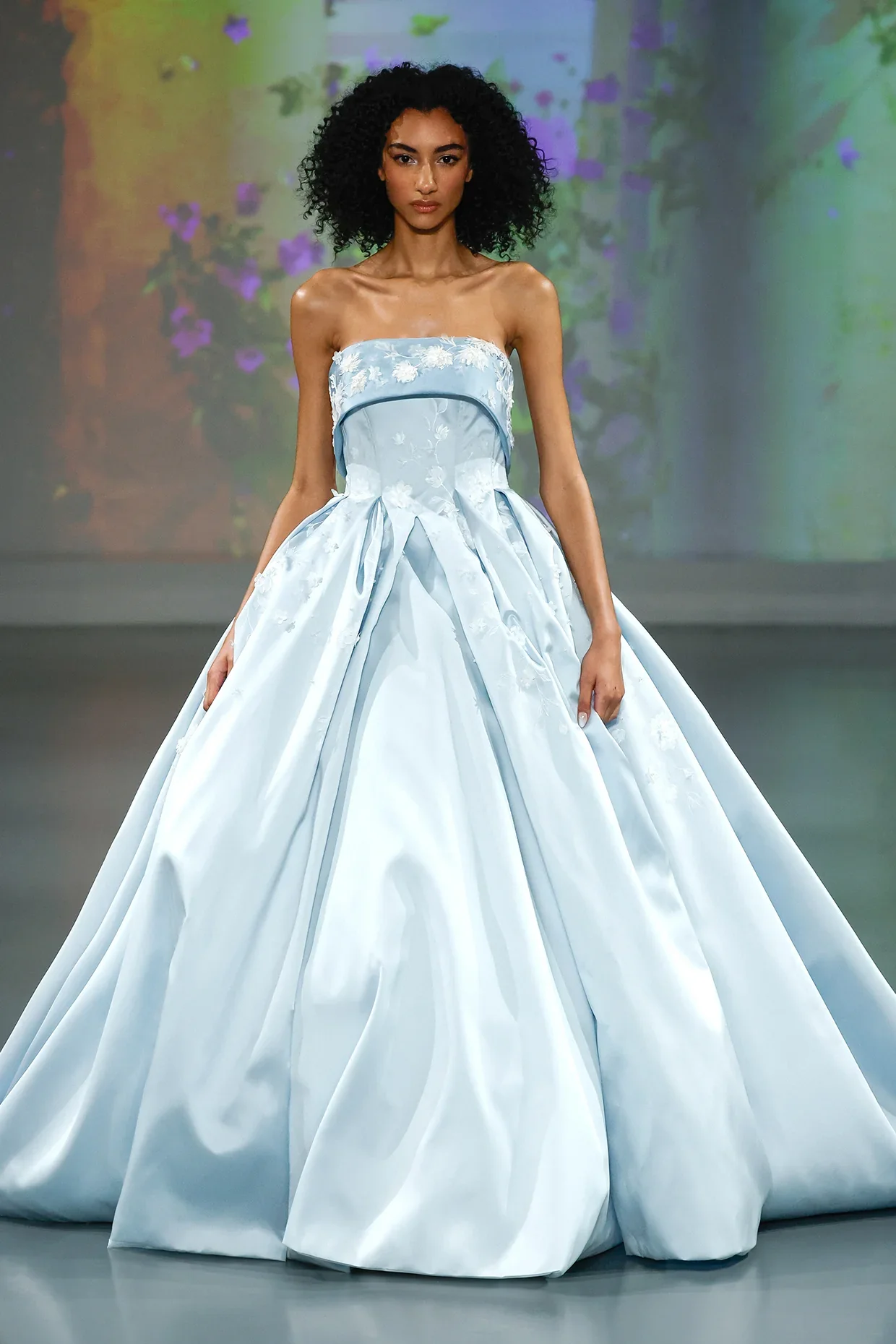 

Роскошное вечернее платье трапециевидной формы 2026 по индивидуальному заказу, с открытыми плечами и высоким разрезом, длинное вечернее платье с жемчужными бусинами