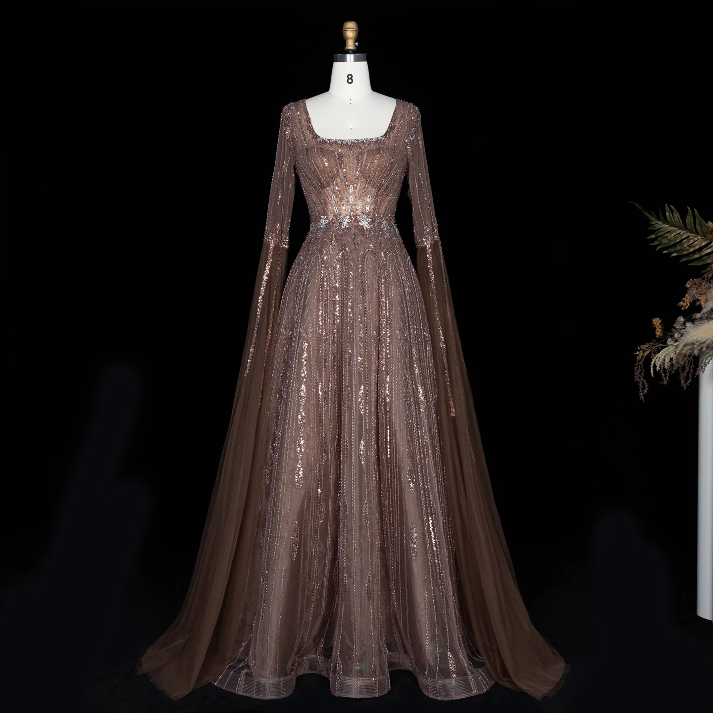 Sharon Said Luxuriöses Braunes Abendkleid mit Quadratischem Ausschnitt, Langen Glockenärmeln, Schwer Perlenbestickt, Dubai Formelle Partykleider SS065 Maßanfertigung – Detail 11