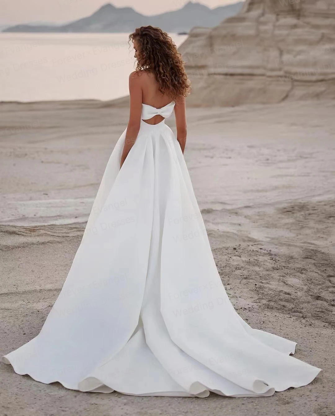 Vestidos de casamento simples para mulheres, uma linha, sem encosto, vestidos de noiva ocos, sem mangas, sem alças, cetim, sexy, festa