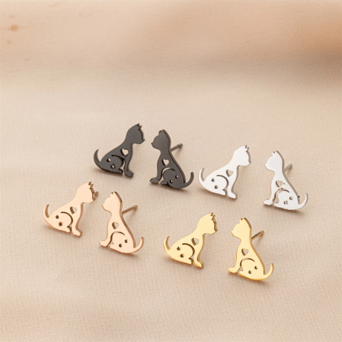 Chic Animal Pet Cat Earrings For Girls Golden Color Stainless Steel Ear Piercing Stud Earrings Jewelry Accessories Pendientes