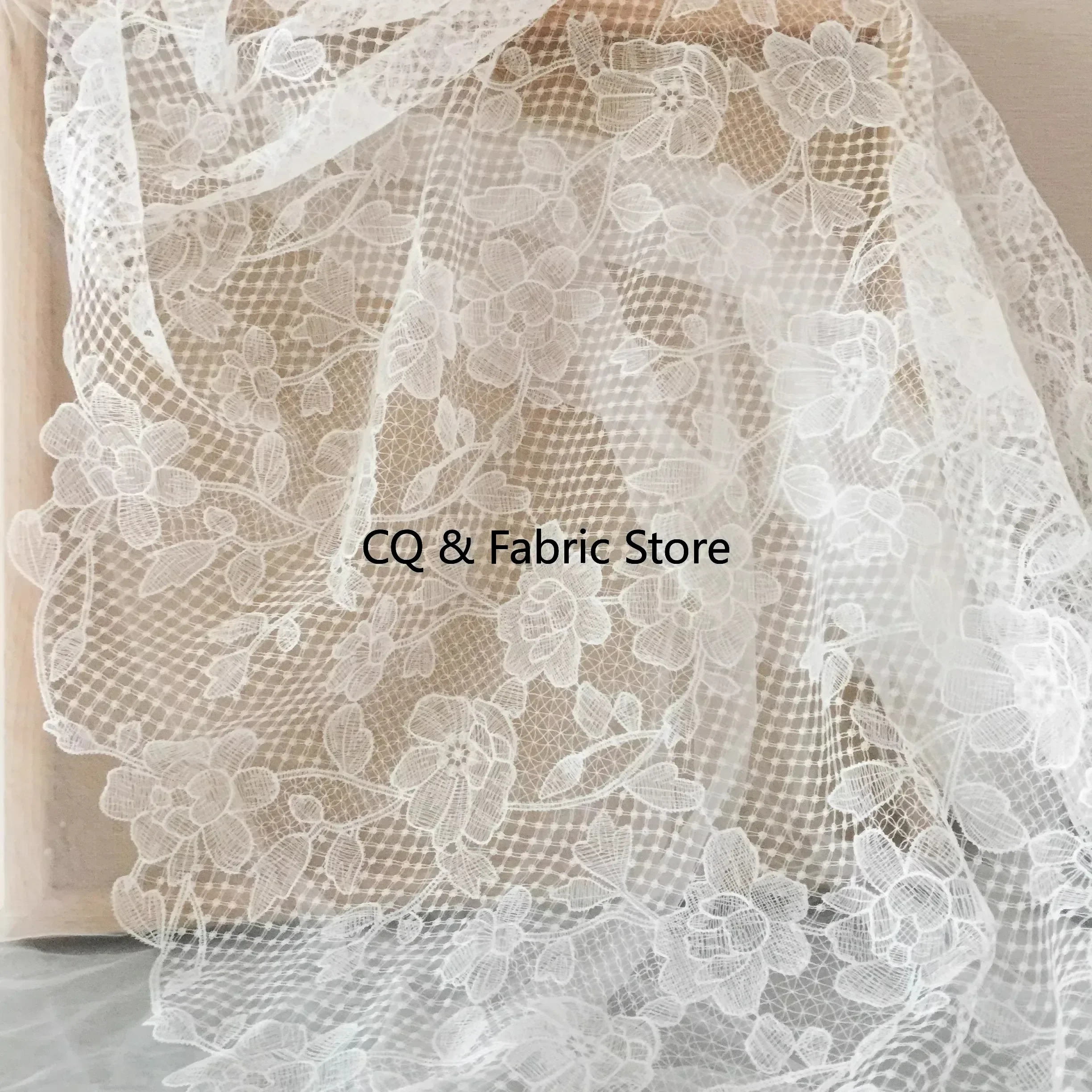 

Белоснежная рыбка, шелковая нить, вышивка, свадебное платье, кружевная ткань, выдолбленное европейское и американское платье, кружевные аксессуары