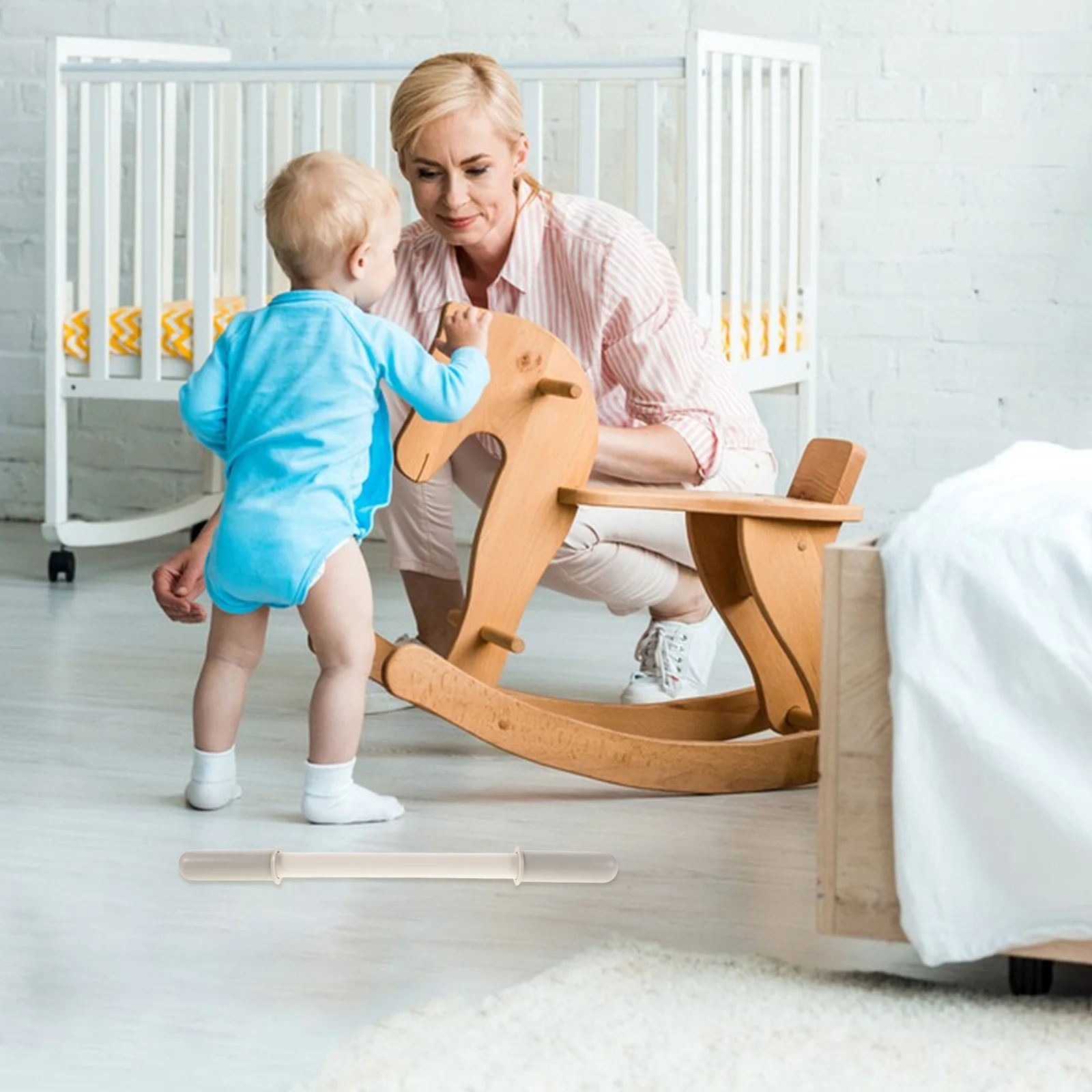 

2Pcs Rocking Horse Handles Ergonomic Design Vibrant Colors Secure Fit for Kids Riding Accessories Easy Installation Longterm Use