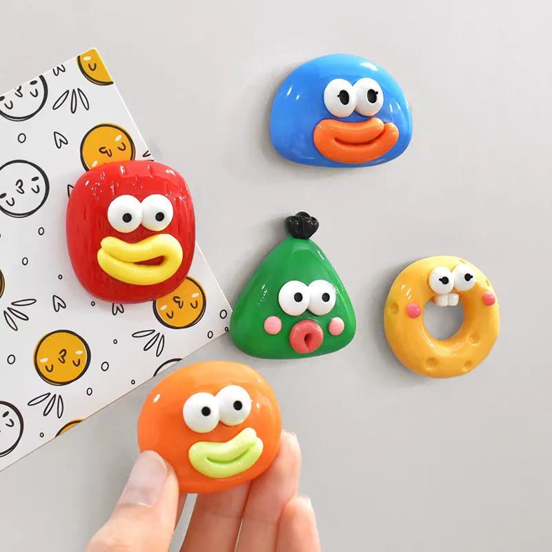 4pcs Personalized and Fun 3d Cartoon Refrigerator Magnets Creative Cute Fridge Photo Message Magnet Decorative