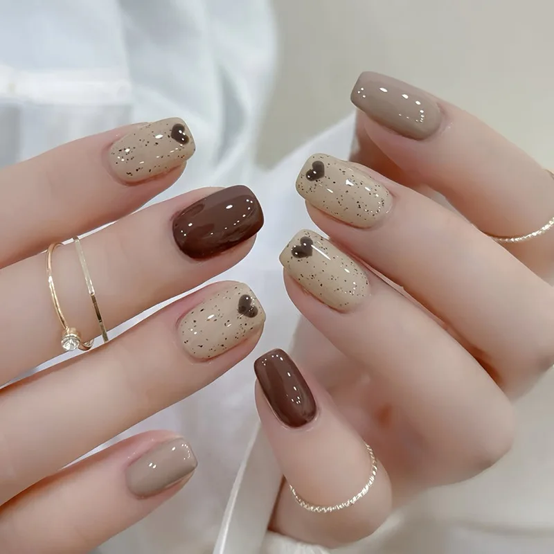 24Pcs Maillard Style Shiny Powder Nail Tips Detachable Artificial Press on Finger Nails with Simple Heart Fake Square Head Nails