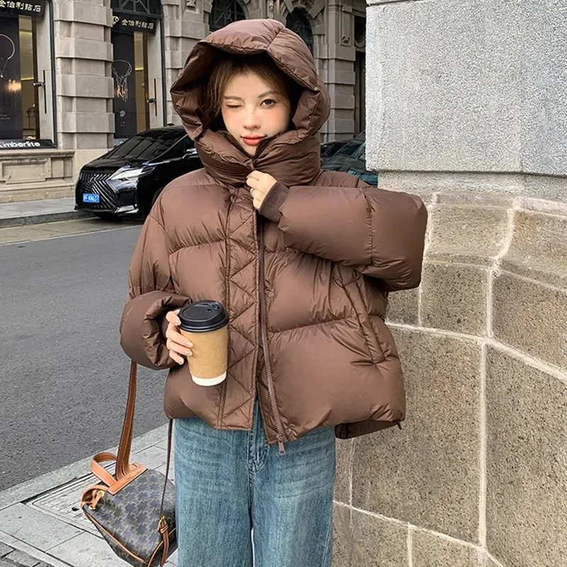 Abrigo acolchado de algodón para mujer, chaqueta gruesa de invierno, nuevo estilo, recortado, para estudiantes de secundaria, 2024