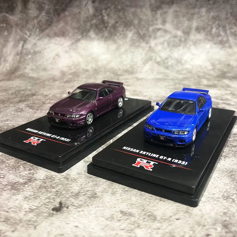 INNO 1:64 Model Car Skyline GTR (R33) Alloy Die-cast Vehicle- Purple/Blue