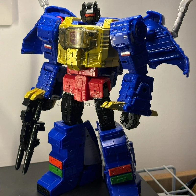 In Stock Transformers Figures Age of The Primes – Leader Class G2 Universe Grimlock & Autobot Wheelie Deformation Robots Gift