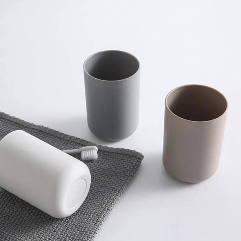 Vasos de baño, taza de plástico para enjuague bucal, taza de agua para café, té, viaje en casa, soporte Simple para cepillo de dientes de Color