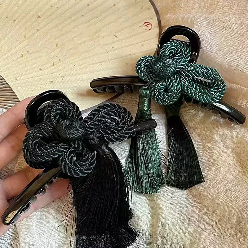 New Chinese Style Hand Woven Knot Tassel Clip Elegant Dignified Cheongsam Hanfu Braided Updo Hair Accessories