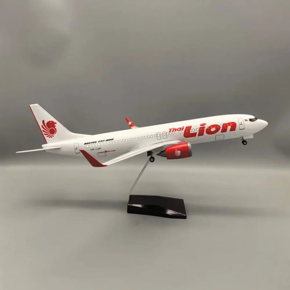 

47cm Lion Airway B737 Scale Airplane Model With Lights & Wheels Resin Assemble Aircraft Diecast Children Toy Aviation Hobby Gift