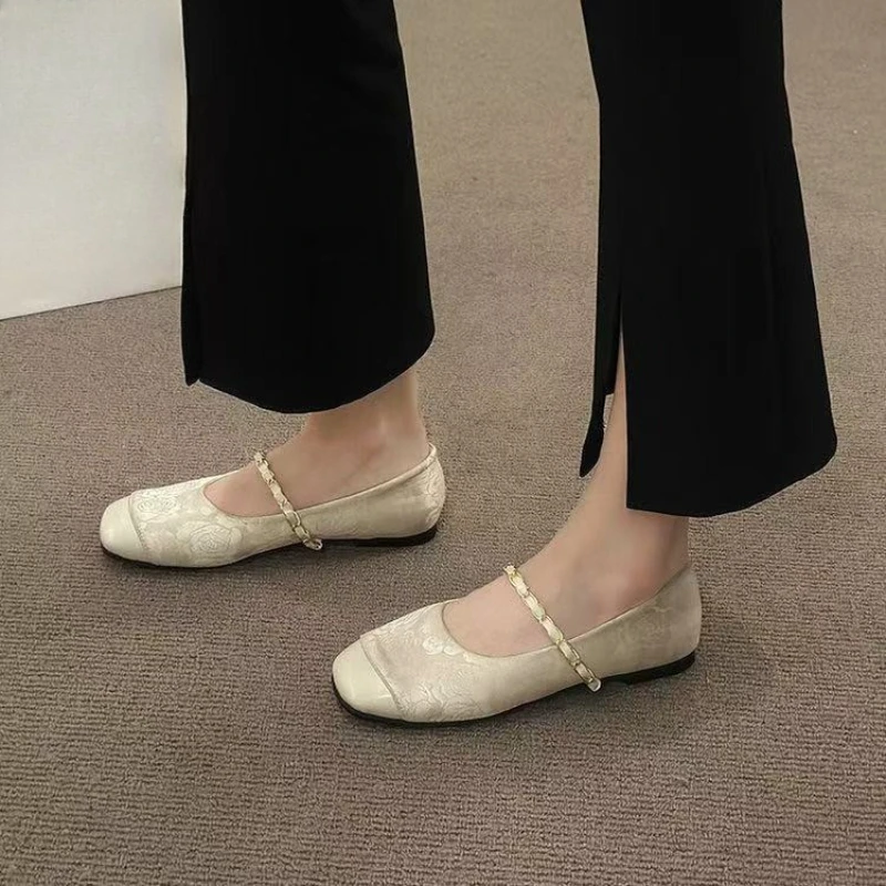 جديد ربيع وخريف 2025 حذاء بدون كعب نسائي واحد موديل سادة بمقدمة مربعة جميل غير رسمي ومريح بدون كعب Zapatos #3