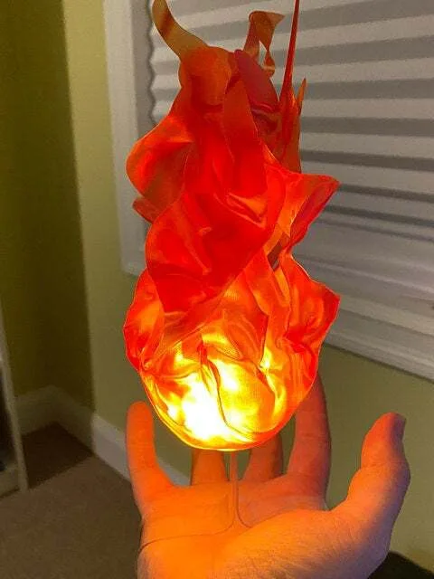juguete-luminoso-de-halloween-con-forma-de-bola-de-fuego-flotante-con-energia-eolica-para-juegos-de-rol-hecho-en-china