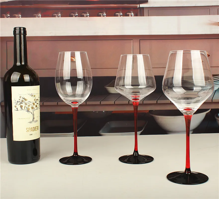 High-grade crystal red wine glasses European Bordeaux goblets Burgundy red wine glasses with black bottom cups wholesale