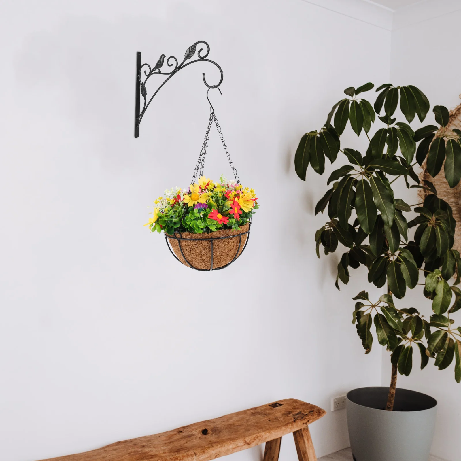 

Romantic Indoor Hanging Flower Basket with Artificial Plant Display