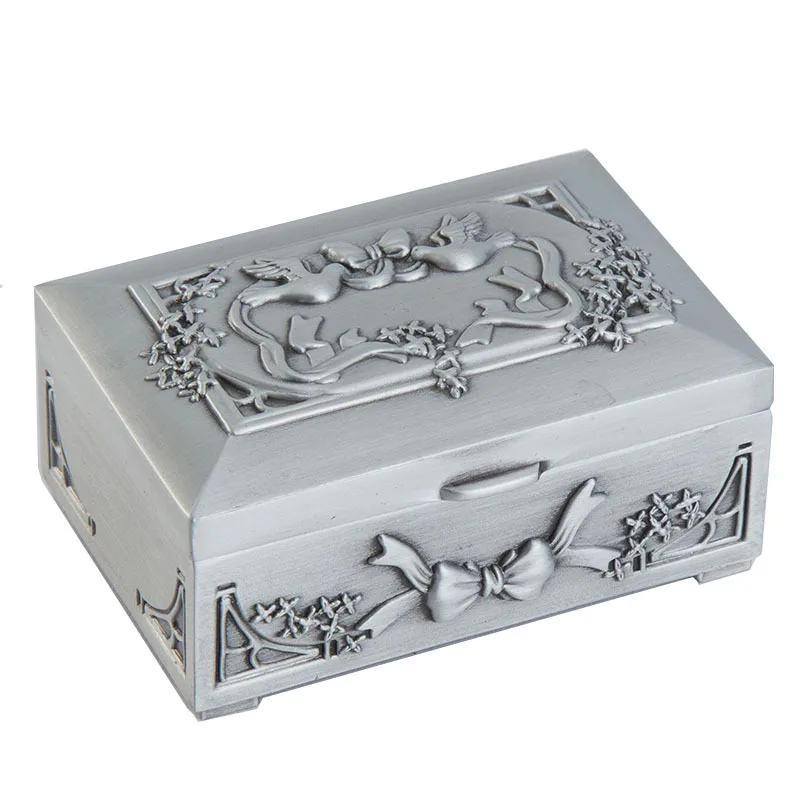Retro Bow Jewelry Storage Box Creative Metal Square peace pigeon Keepsake  gift box for Girl and Women
