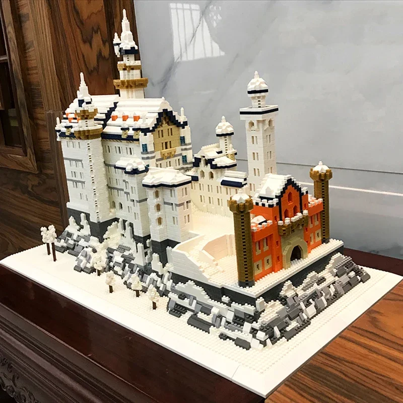 7828 世界建築 冬の雪 新しい白鳥 石の城 宮殿 庭園 モデル ミニ ダイヤモンドブロック ブリック 組み立ておもちゃ