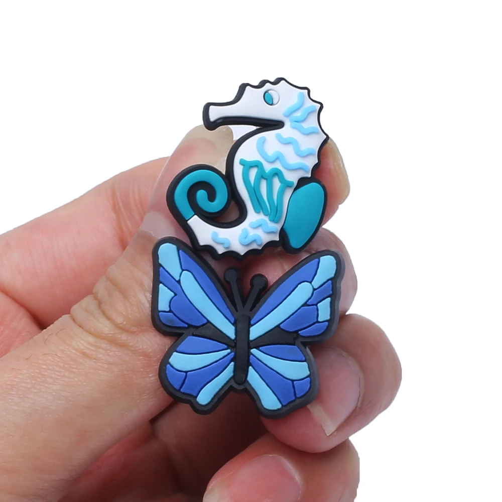 Single Sale 1pcs Animals PVC Garden Shoes Accessories Children Shoe Decorations Fit Wristband shoe Charm Party Present image 5