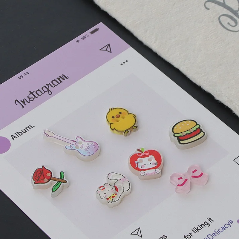 10PCS Cute Cartoon Buttons Hamburger Cat Guitar Buttons for Children Kids Clothing Shirt Coat Sewing Accessories Scrapbooking
