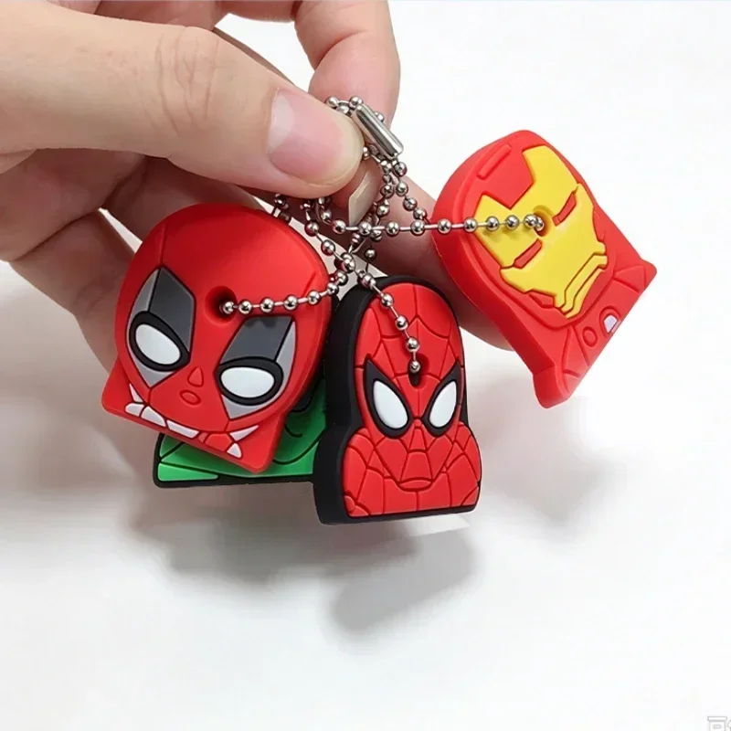 Marvel's Spider-Man, Iron Man, Hulk，comic peripherals, pendants, silicone keychains, key protective covers，Men's Key Ornaments