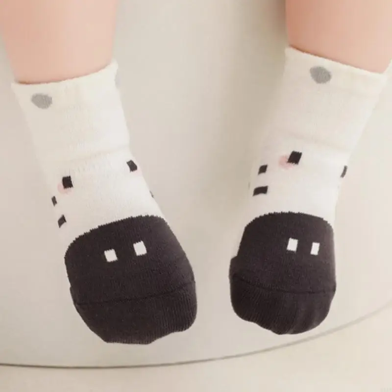 جوارب أطفال مضادة للانزلاق من 95AE، جوارب أرضية للأطفال حديثي الولادة مطبوعة برسوم كارتونية لخطوات آمنة