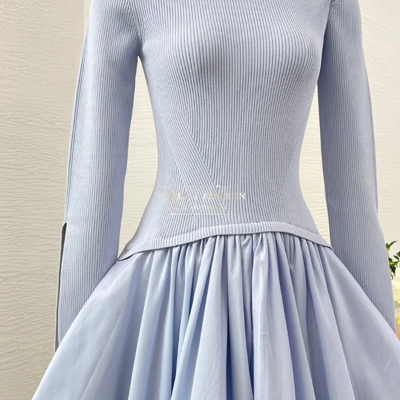 2025 Nuovi arrivi Abiti midi ritagliati a maniche lunghe viola giallo cielo/blu scuro di alta qualità