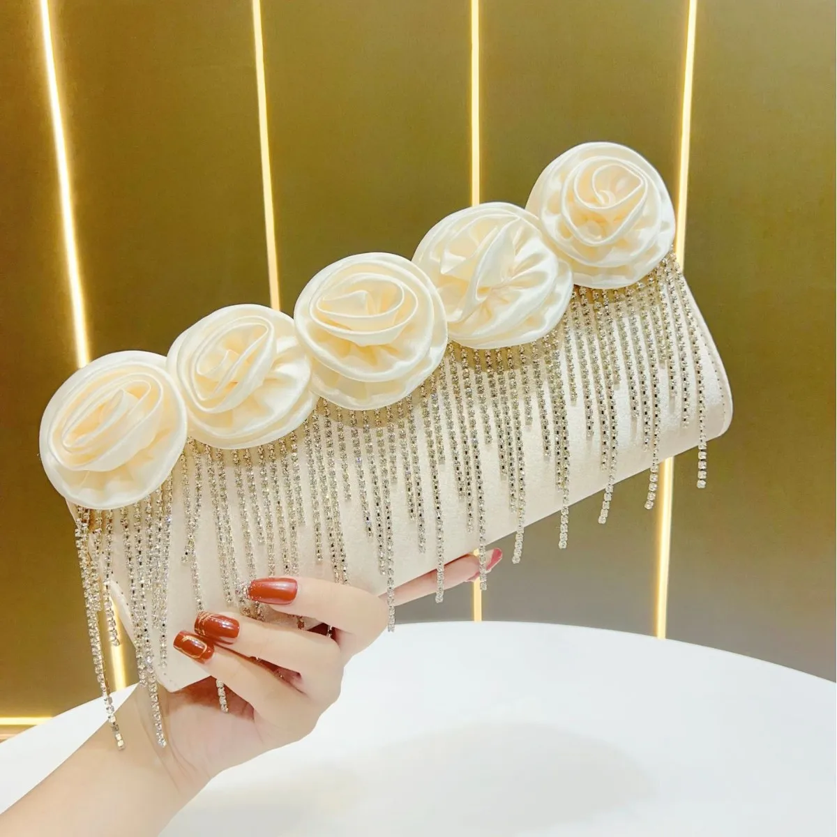 

2025 New Petal Evening Bag for Women,Luxury Roses Floral Handmade Tassel Glitter Rhinestone Handbag,Elegant Wedding Clutch Purse