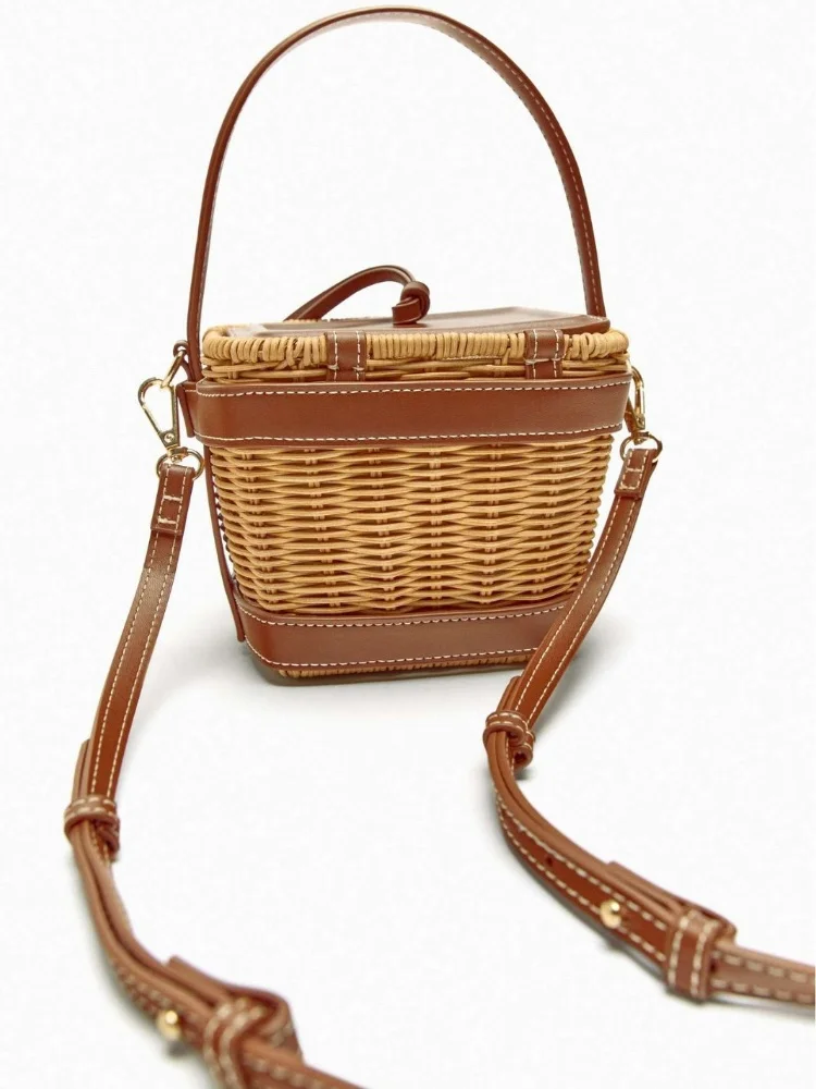 Модные сумки-ведра из ротанговой ткани для женщин, новые повседневные кожаные сумки через плечо с панелями, летняя маленькая сумка для пляжного отдыха и отдыха