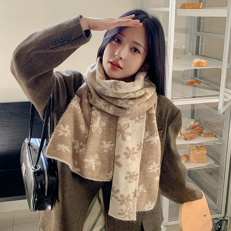 

Retro double-sided printed knitted scarf women autumn and winter2025New versatile student warm neck scarf