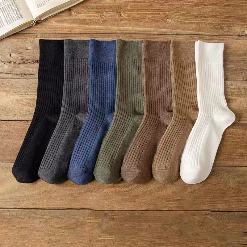 Autumn Winter Fashion Cotton Knitted Women Socks Solid Japan Style Cute Long Socks for Women Harajuku Vintage Streetwear