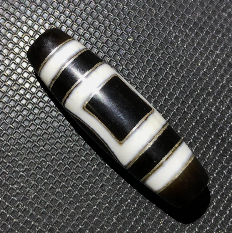 Magic Tibetan Old Agate silver Inlaid Heaven&Earth totem dZi Bead 12*39mmC2014