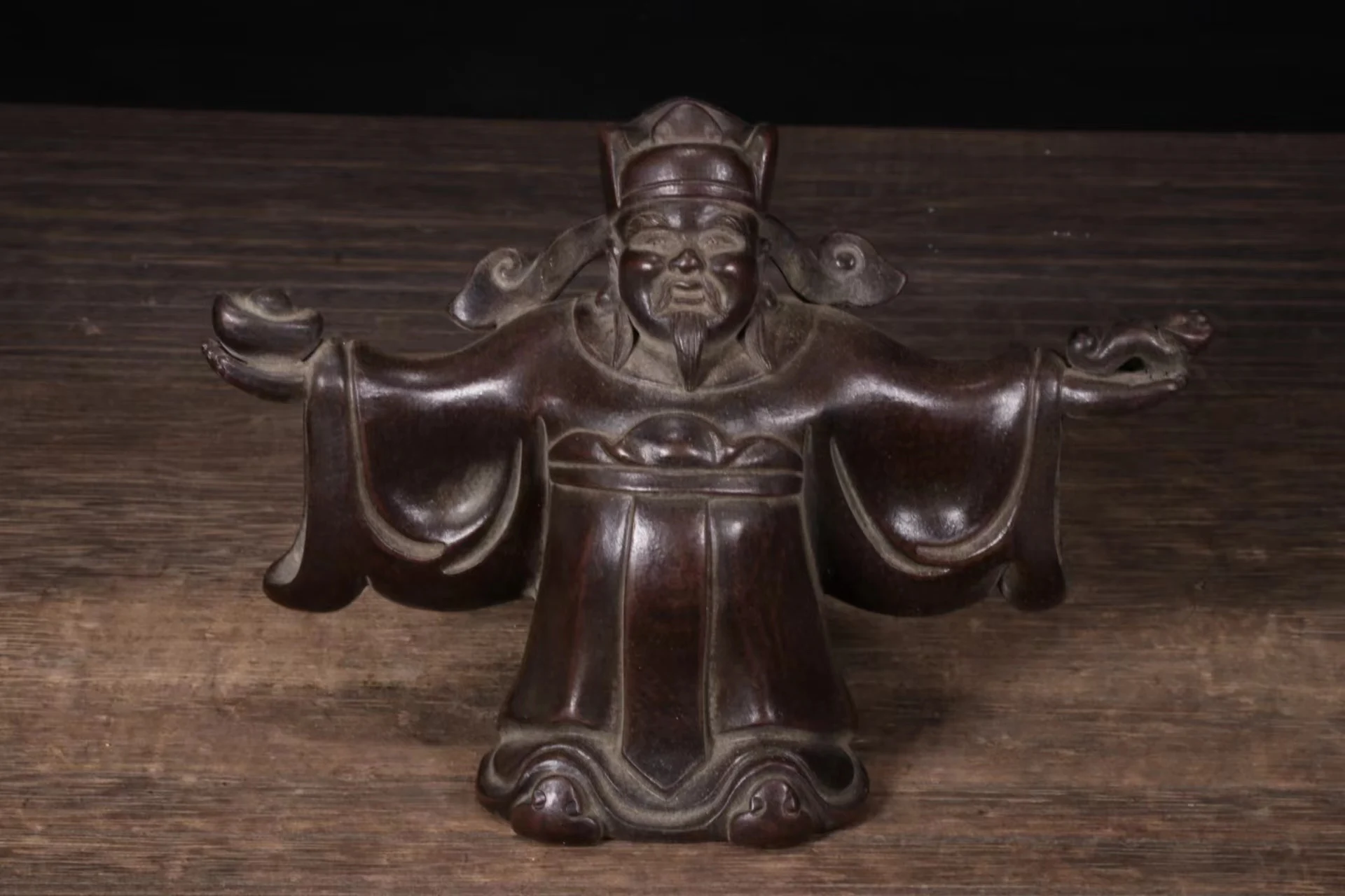 

Zisha leading the God of Wealth, Free shipping