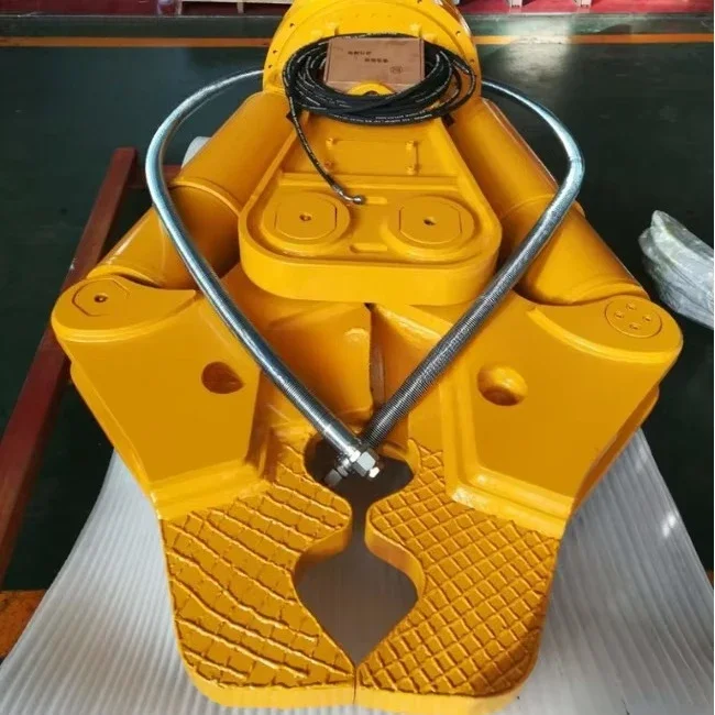 Excavator shear, hydraulic scissor shredder for high strength concrete metal scrap
