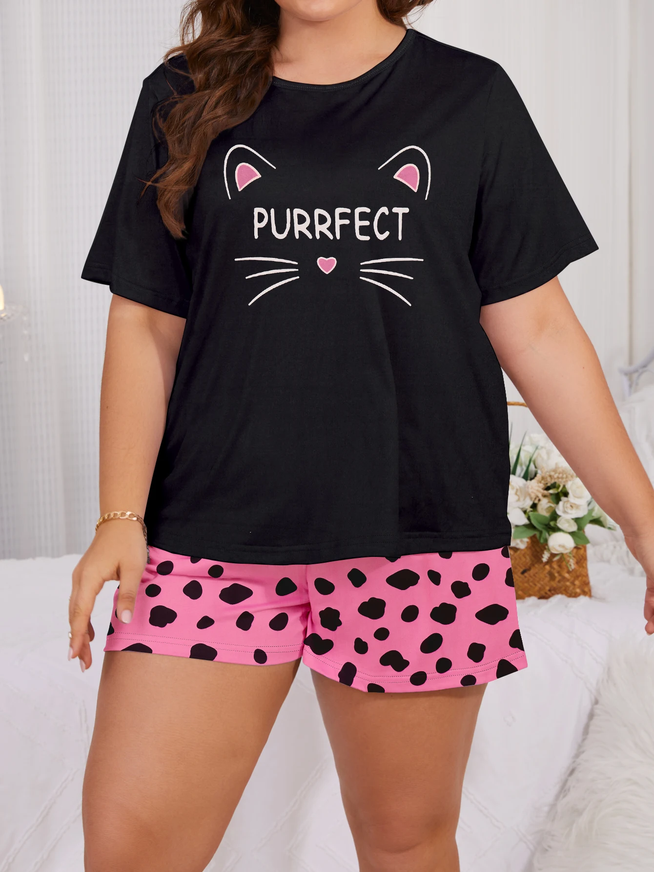 Large size women\'s pajamas cute loose print short sleeved short home clothing set